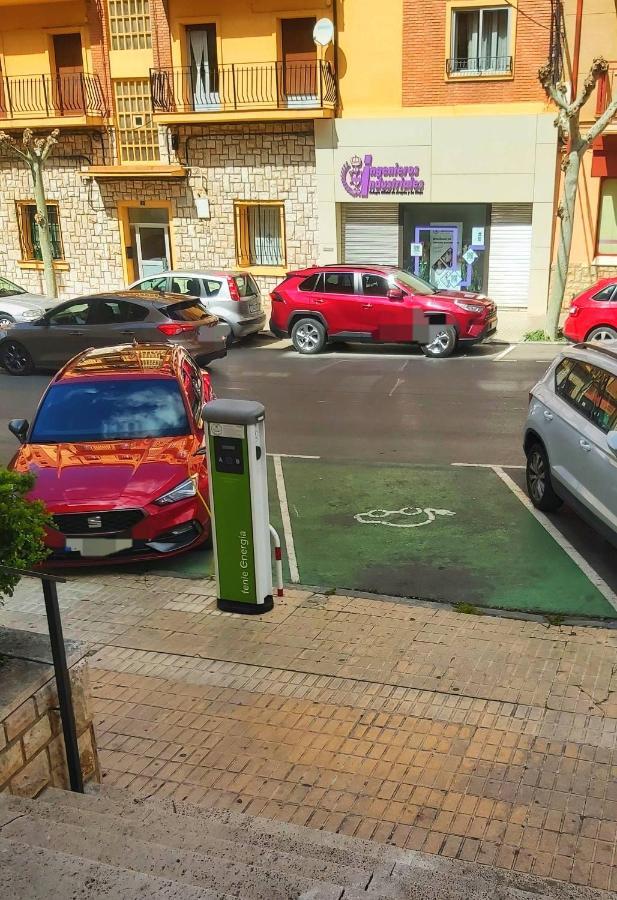 Albergue Internacional De Teruel City Backpackers Buitenkant foto