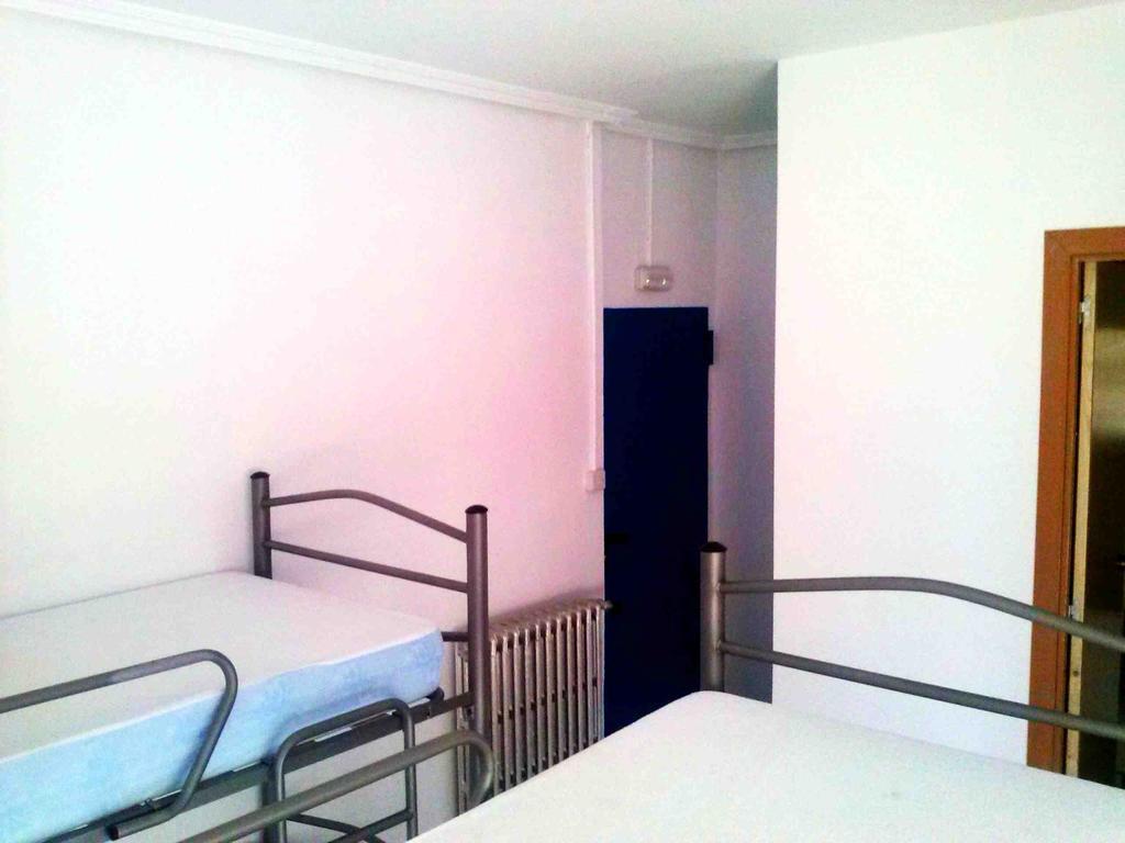 Albergue Internacional De Teruel City Backpackers Buitenkant foto