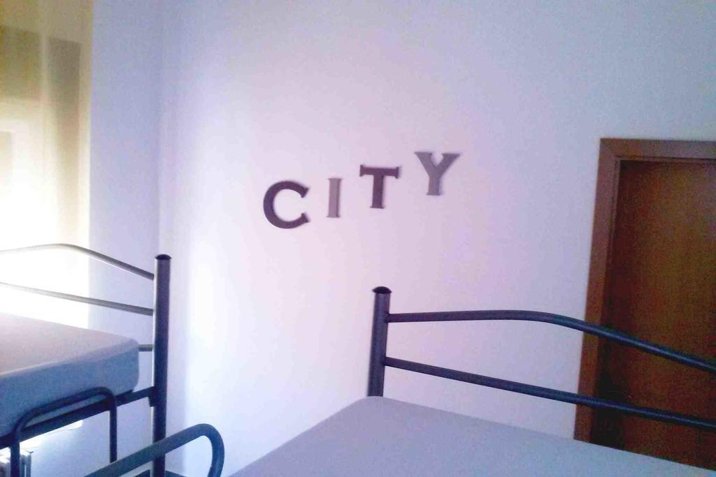 Albergue Internacional De Teruel City Backpackers Kamer foto