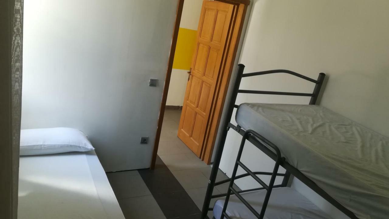 Albergue Internacional De Teruel City Backpackers Buitenkant foto