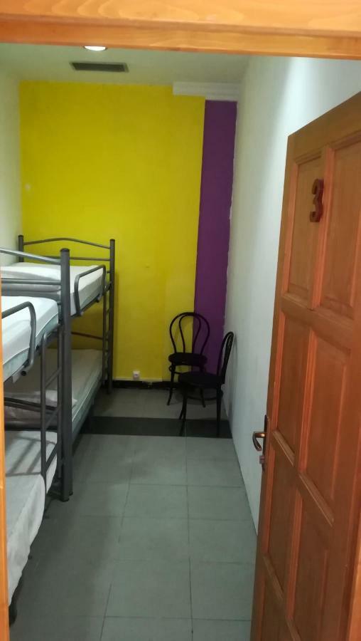 Albergue Internacional De Teruel City Backpackers Buitenkant foto
