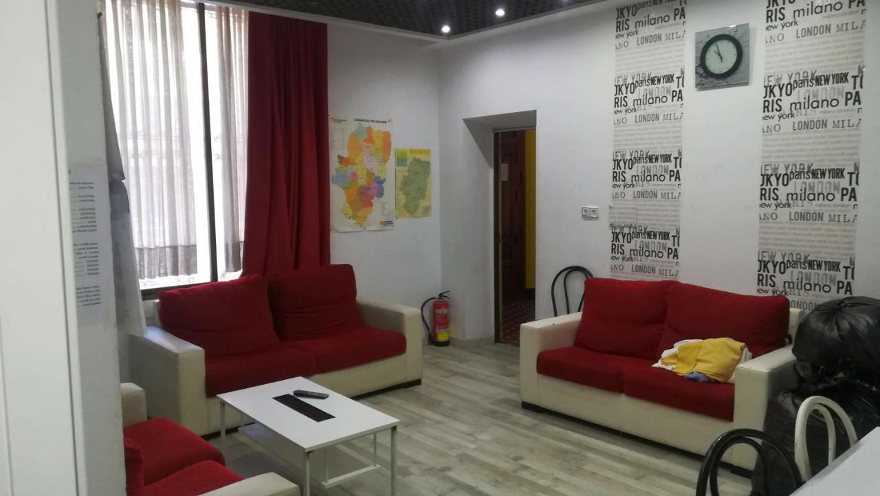 Albergue Internacional De Teruel City Backpackers Buitenkant foto